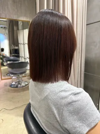 ミディアム カラー 須藤 優真 切りっぱなしボブのヘアスタイル