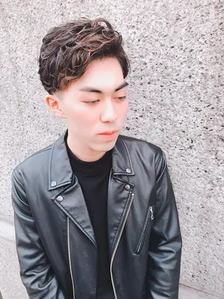 ショート カラー パーマ ヘアアレンジ メンズ ちこ .のヘアスタイル