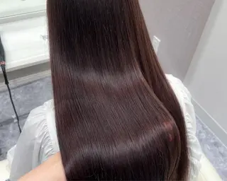 ロング 西田 雪乃のヘアスタイル