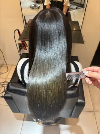セミロング 🐏Yuna＊透明感 ハイトーンカラー✨のヘアスタイル