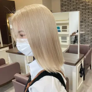 ミディアム カラー 渡邊 唯のヘアスタイル