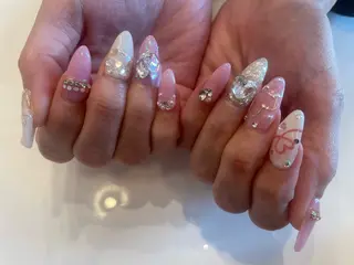 ネイル ♡ビジュール♡ NAIL &まつ毛のマツエク・マツパデザイン