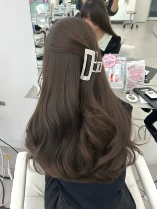 ロング カラー 透明感カラー 古山 結季🌙🖤のヘアスタイル