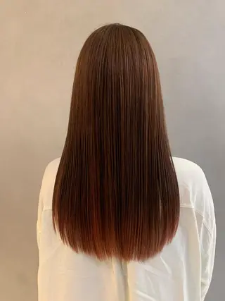 ロング 土佐 優奈のヘアスタイル