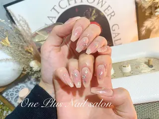 ネイル One Plus Nail Salonのネイルデザイン
