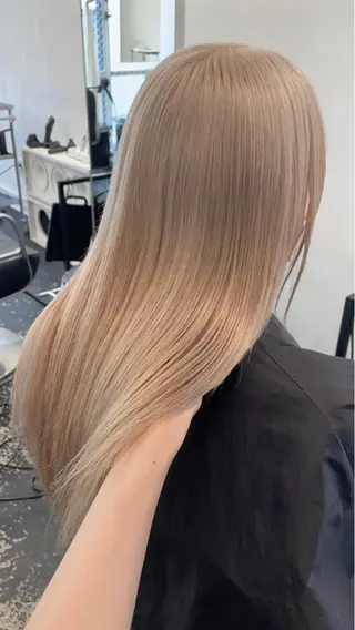 ロング カラー パーマ ヘアアレンジ メンズ キッズ ネイル マツエク・マツパ アイブロウ 艶ハイトーン/ヘア アレンジAYAKAのヘアスタイル