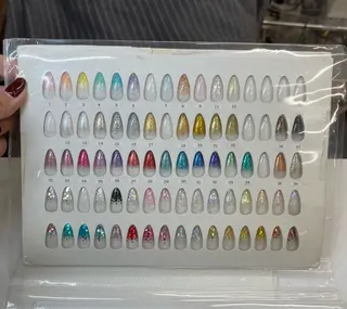 ネイル MAXKELLY Asahiのネイルデザイン