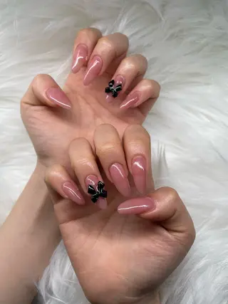 ネイル 安永 彩香のネイルデザイン