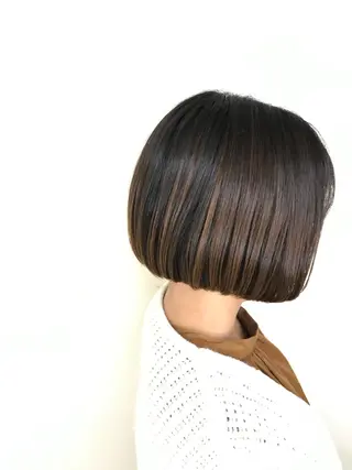 ショート 赤み消しカラー /透明感カラー 上長のヘアスタイル