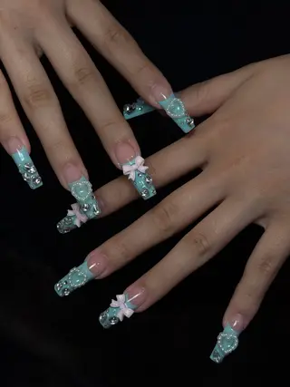 ネイル CoMo Nailのネイルデザイン