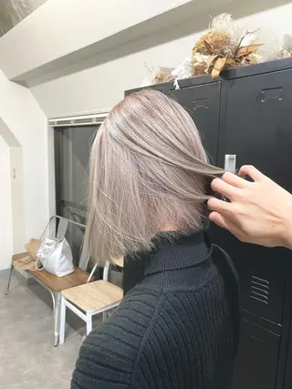 ミディアム カラー パーマ ヘアアレンジ メンズ キッズ ネイル マツエク・マツパ 切りっぱなしヘアボブ ミディアムヘアRYOのヘアスタイル