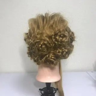 ヘアアレンジ BINERVA nail salonのネイルデザイン