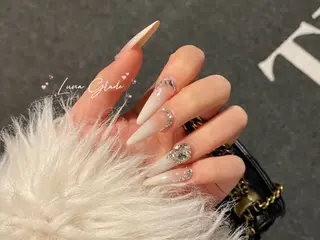ネイル Luna Gladeのネイルデザイン