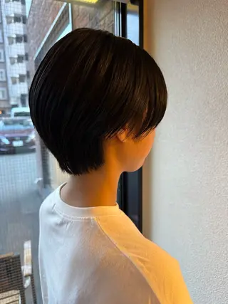 ショート 大町 南のヘアスタイル