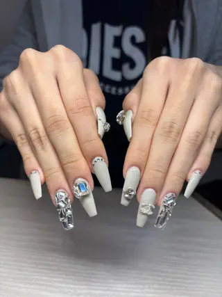 ネイル I pinknail 韓国風·持ち込み専門のネイルデザイン