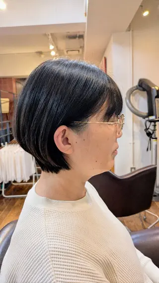 ショート Mars soleil 宝塚駅駅前店所属・浅井 琴音のヘアスタイル