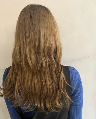 ロング 仲村 夏希のヘアスタイル