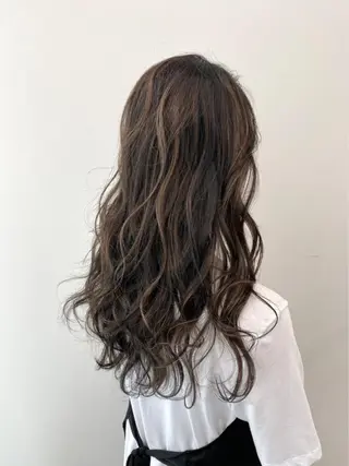 ロング カラー 【公式】amble luxe池袋東口🩷のヘアスタイル