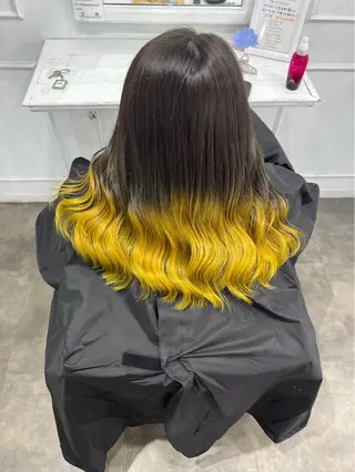 ロング 佐藤 莉子のヘアスタイル