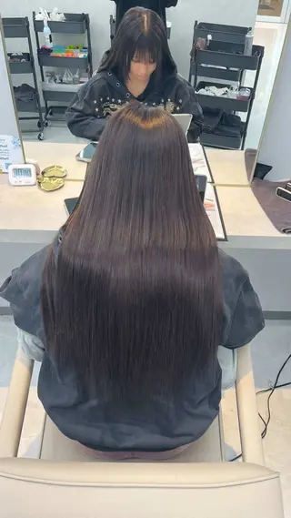 ロング カラー ヘアアレンジ 艶カラー ／韓国風カラーのヘアスタイル