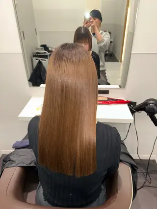 セミロング 美髪特化✨ 伊織✨縮毛矯正✨のヘアスタイル