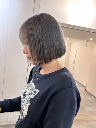 ショート カラー 切りっぱなしBOB 職人💜Anzuのヘアスタイル