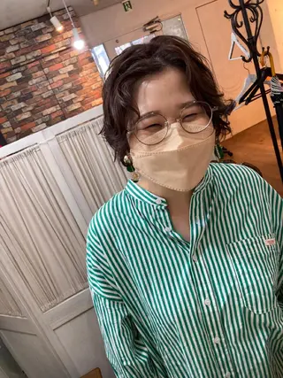 ショート カラー ヘアアレンジ マエダ　カズエ🫶 coronahairのヘアスタイル