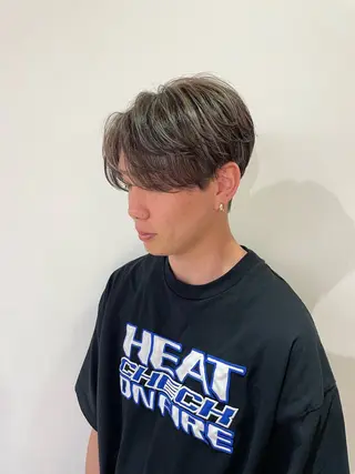 ショート カラー パーマ メンズ マエダ リョウのヘアスタイル