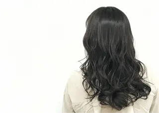 セミロング カラー パーマ ⭐️当日OK⭐️ 岩田峻のヘアスタイル