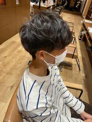パーマ メンズ 暖色系カラー まおのヘアスタイル