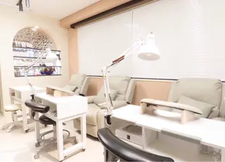 ネイル Aira salon所属・Aira Nail ととしらす🐰のネイルデザイン