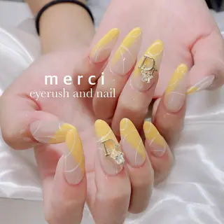 ネイル merci nailのネイルデザイン