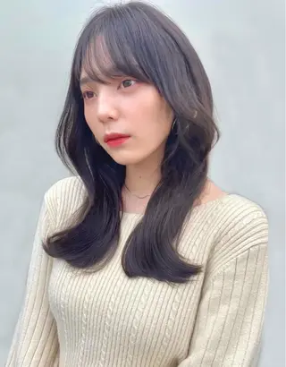 ロング 【韓国ヘア×透明感 カラー】笹谷 莉未のヘアスタイル