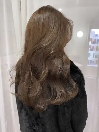 ロング カラー パーマ ヘアアレンジ 🫧かいり🌷韓国 まつ毛🪽‪天王寺のマツエク・マツパデザイン