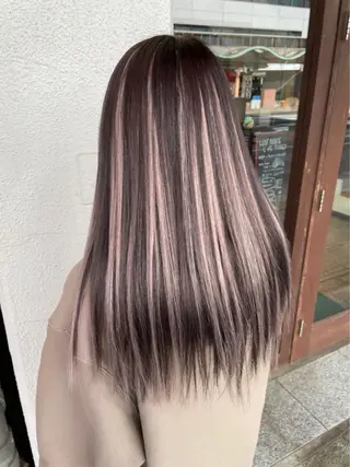 カラー ダブルスキルエクステ /羽エクステ白石宇由のヘアスタイル
