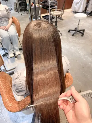 ロング カラー パーマ 似合わせベージュ 🍯ayumi🍯のヘアスタイル