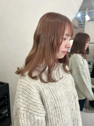 セミロング カラー 長山 茉白のヘアスタイル