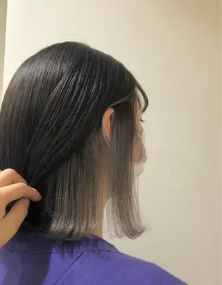 ミディアム ニイムラ ミキのヘアスタイル