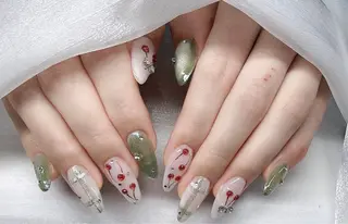 ネイル Mio NailsalonUのネイルデザイン