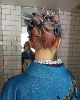 ミディアム カラー ヘアアレンジ minto/ 似合わせ/ハイトーンのヘアスタイル