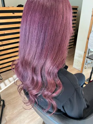 カラー 早川 真幸のヘアスタイル