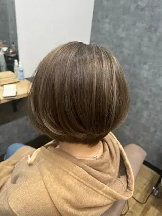 ショート カラー reeed konnoのヘアスタイル
