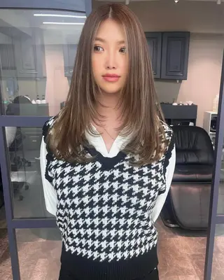 ロング カラー 奥山義進/大宮 /ダブルカラーのヘアスタイル