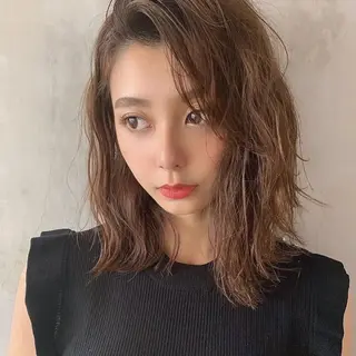 ミディアム なかの たくみのヘアスタイル
