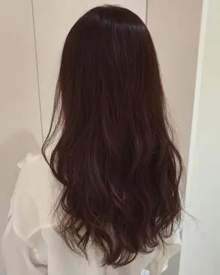 ロング カラー 新實 ゆりあのヘアスタイル