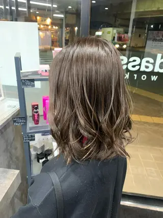 ミディアム カラー 菊地 旬のヘアスタイル