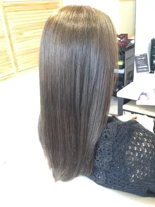 セミロング カラー 金子 富士のヘアスタイル