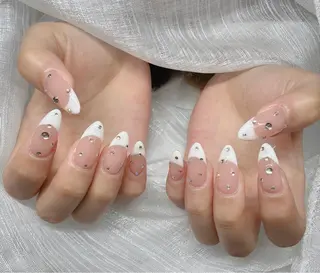 ネイル Lee Nailsのネイルデザイン
