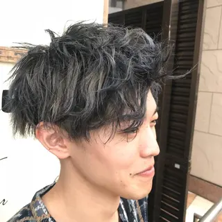 ショート カラー メンズ Vir by browのヘアスタイル