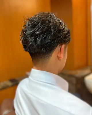 ミディアム 北川 竜也のヘアスタイル